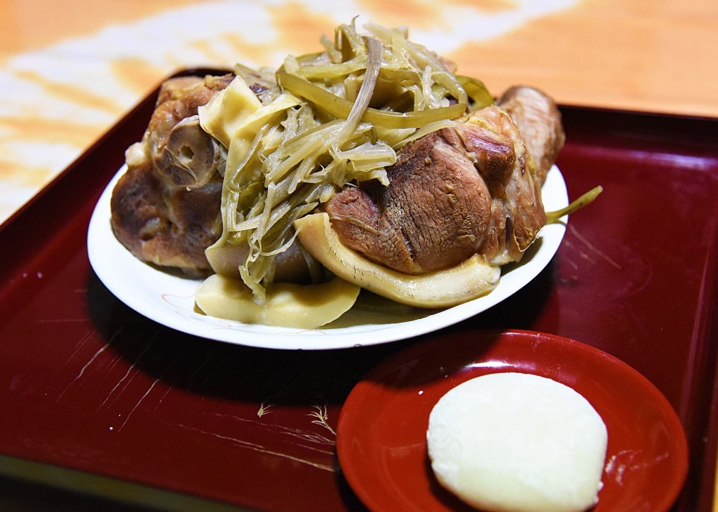 奄美の伝統家庭料理、ウワンフネ（国直集落）