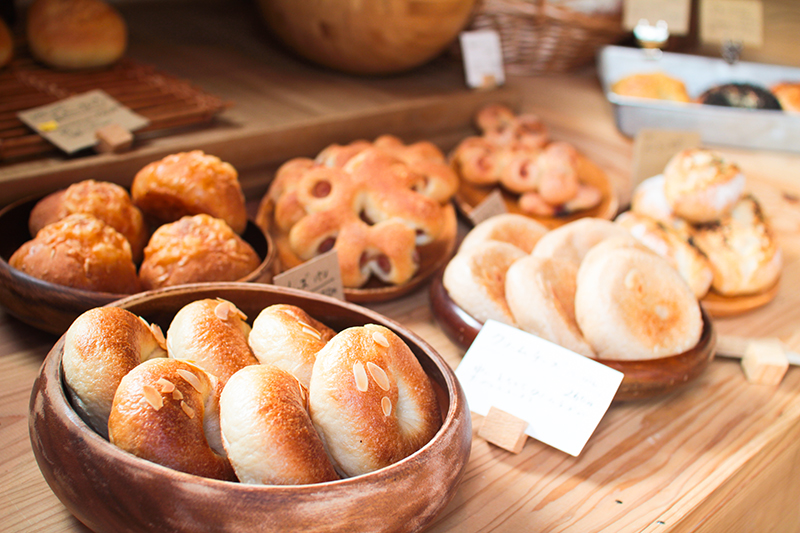 奄美のパン屋：ドーネ・パンのパン