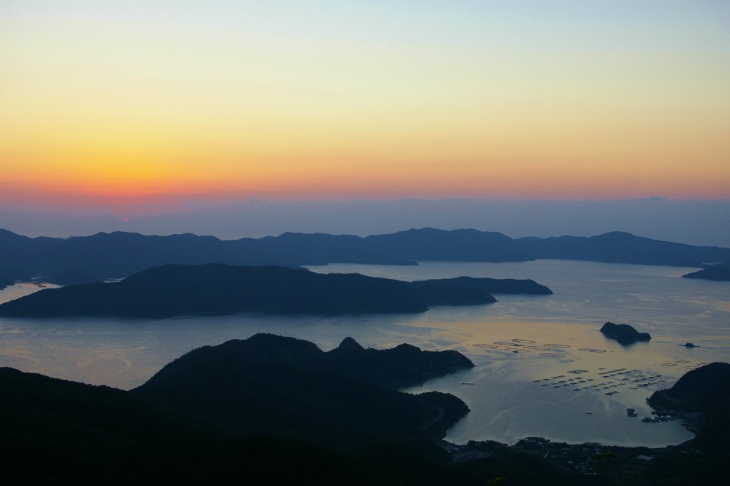 瀬戸内町高知山展望台からの夕日
