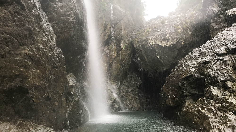 奄美大島　奄美市　住用　タンギョの滝　NPO法人ヤムラランド　amami amamioshima