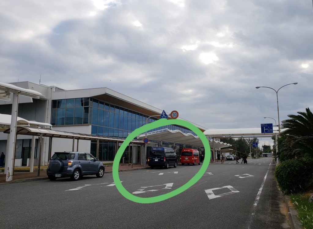 奄美大島空港のバス停留所